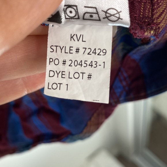 NWOT 5.11 Tactical Concealed Carry Blue Burgundy Plaid - Picture 10 of 10